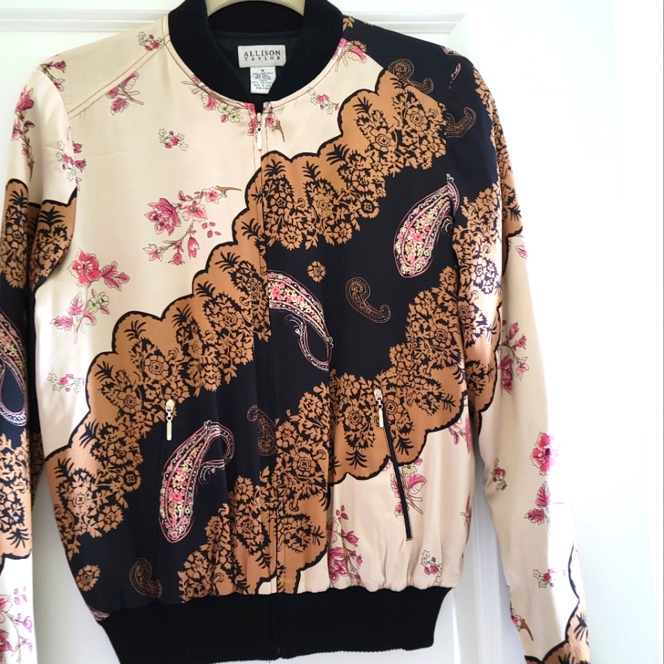 Silk Jacket By Alison Taylor Size Medium